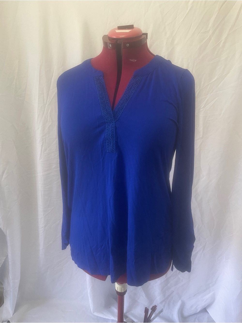 Cable & Gauge Cobalt Blue Long Sleeve V-Neck Tunic